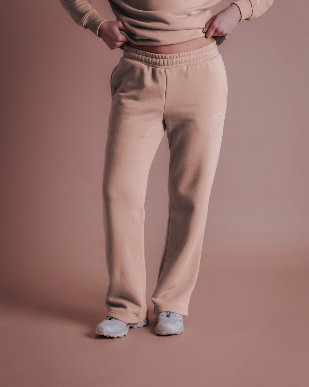 The Classic Sweatpant - Sand