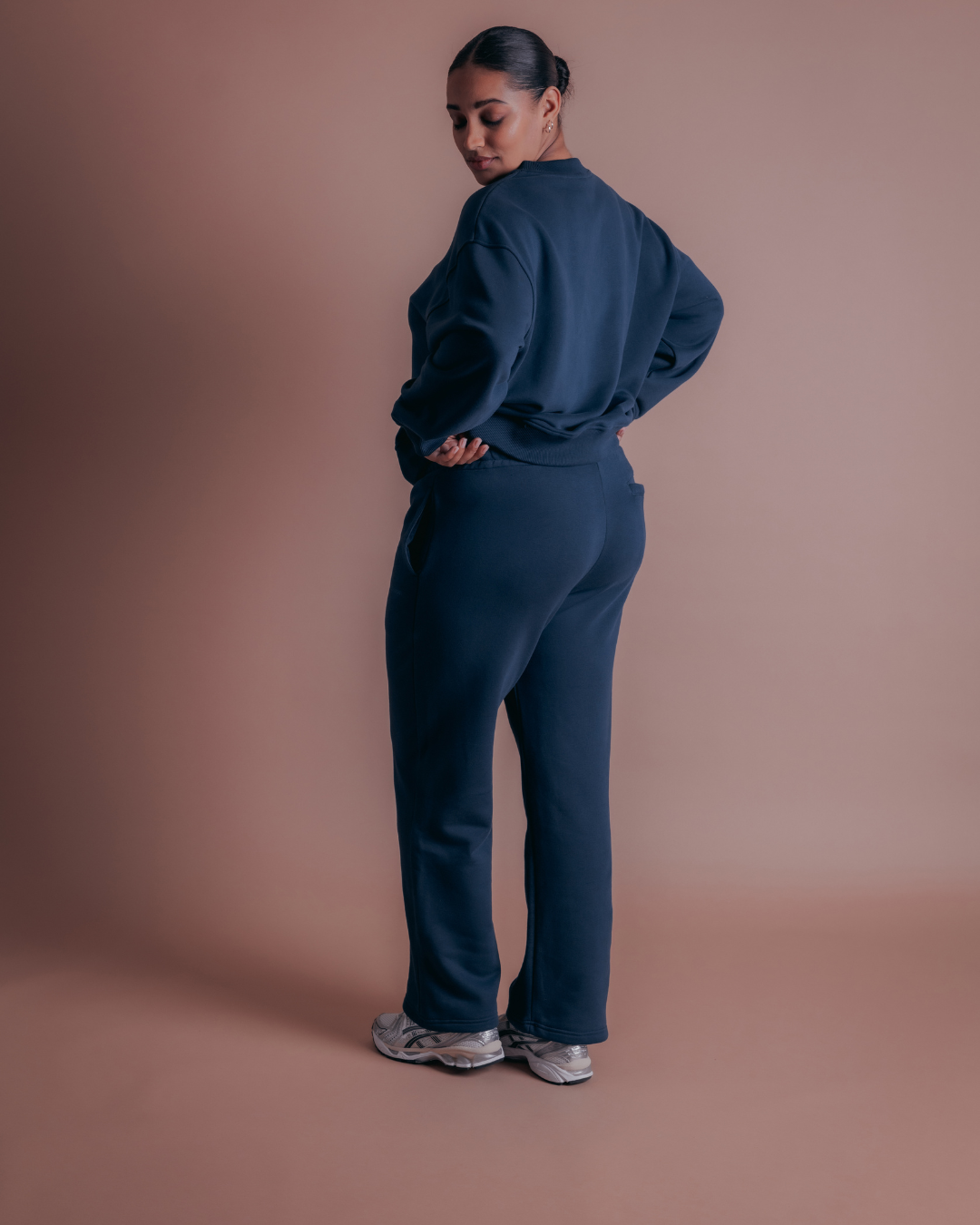 The Classic Sweatpant - Navy