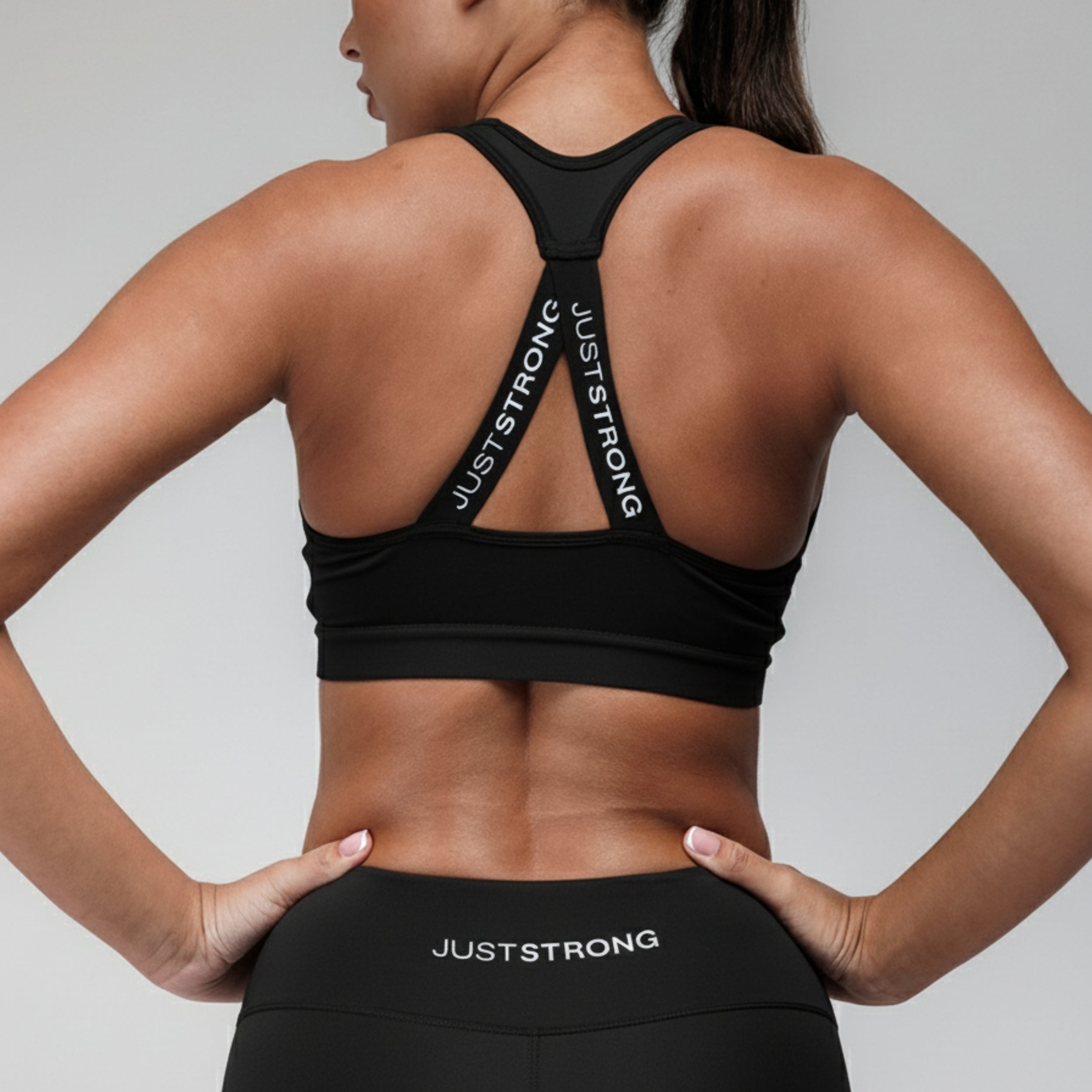 Motion Medium Support Bra - Deep Black